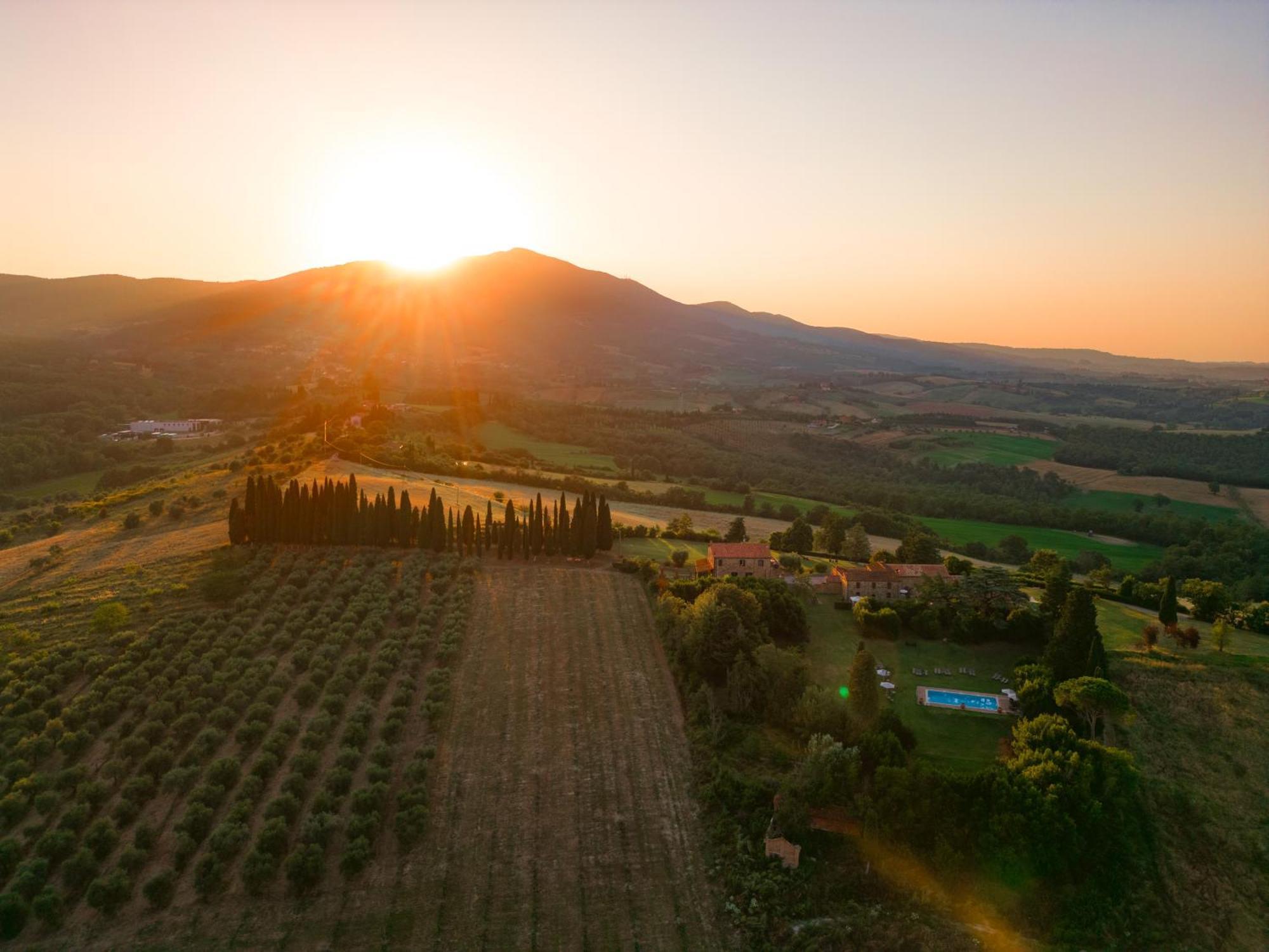 Agriturismo Spazzavento Palazzone Eksteriør bilde